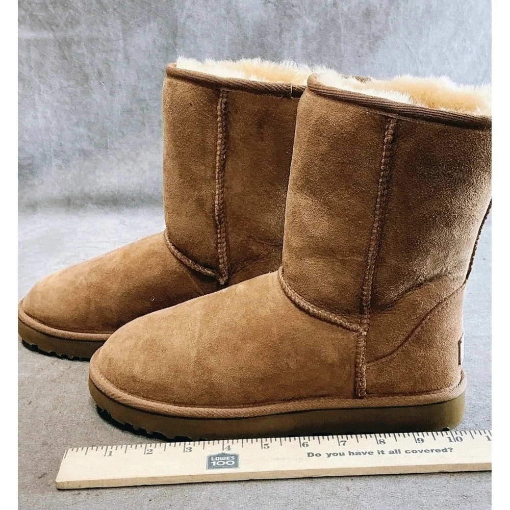 UGG Classic Short II Boots Chestnut Suede Sheepskin 1016223 Womens 7